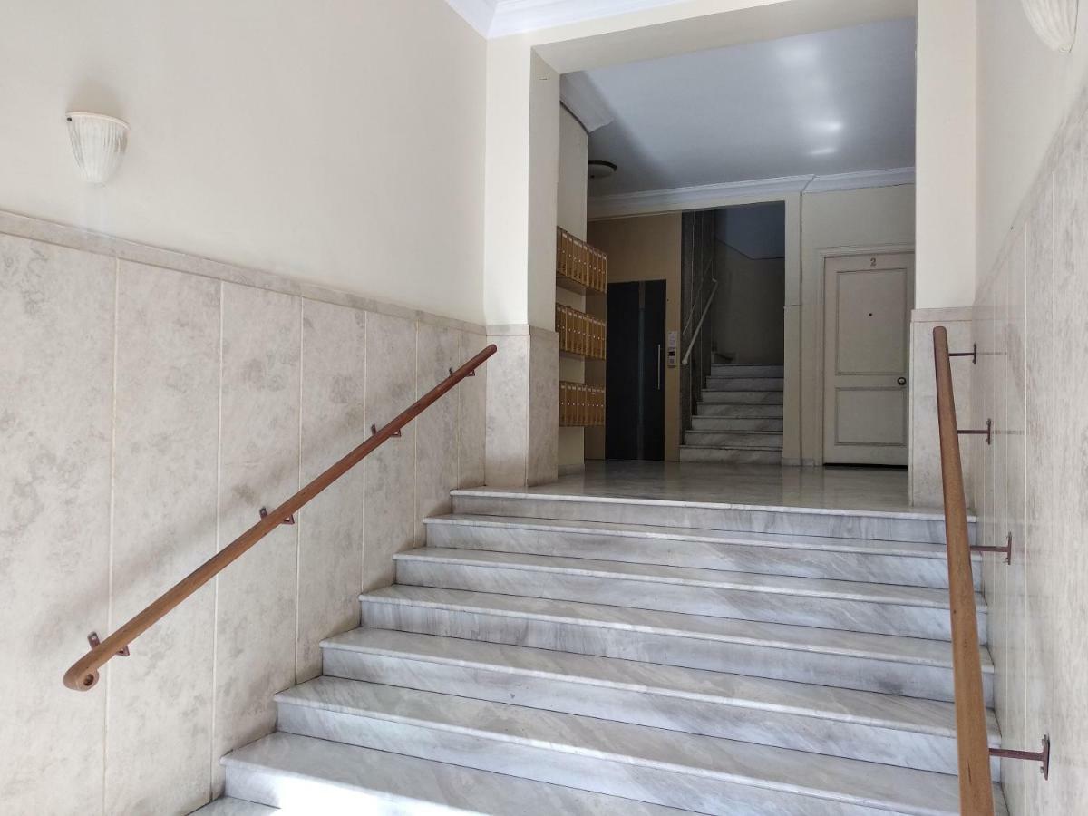 סלוניקי Metro Apartment מראה חיצוני תמונה