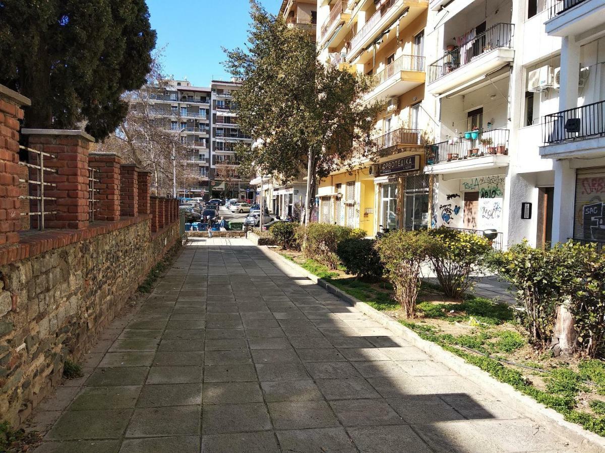 סלוניקי Metro Apartment מראה חיצוני תמונה